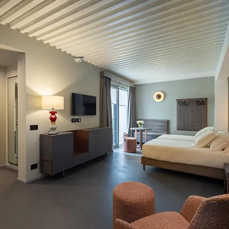 Vis Urban Suites&spa Apartahotel