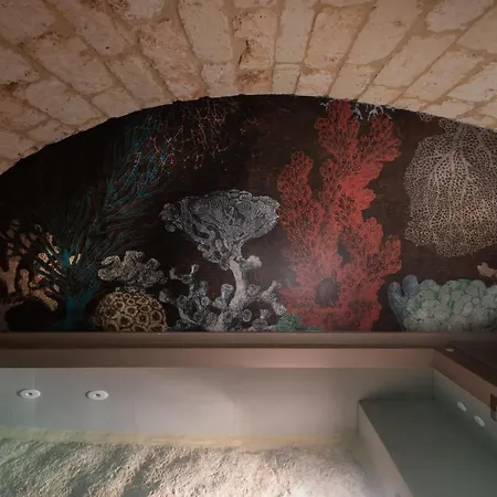 Vis Urban Suites&spa Apartahotel 4*