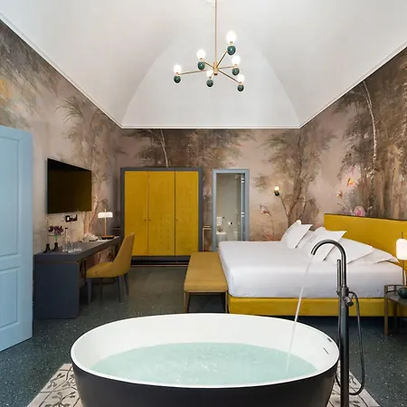 Vis Urban Suites&spa 4* Bari