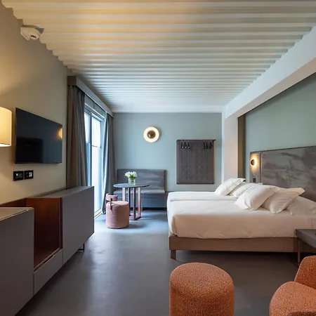 Vis Urban Suites&spa Apartahotel Bari