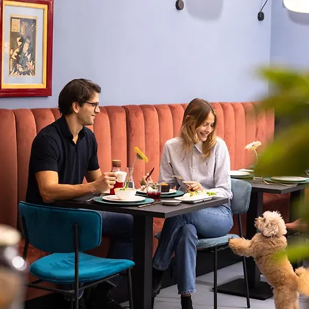 Vis Urban Suites&spa 4*