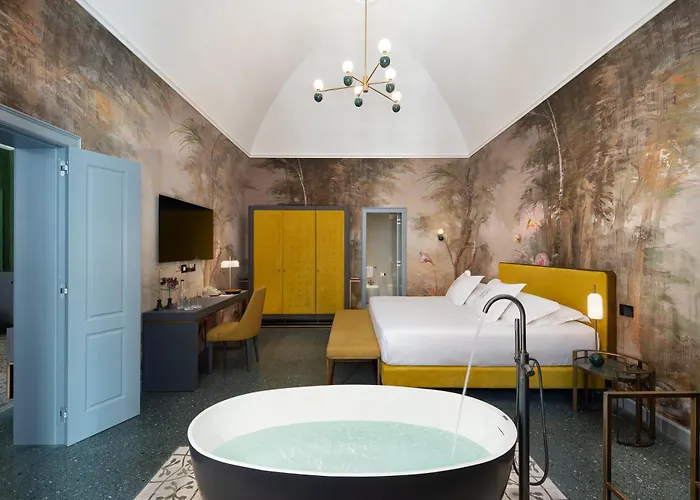 Vis Urban & - Boutique 4* Bari