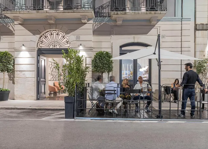 Vis Urban & - Boutique Bari